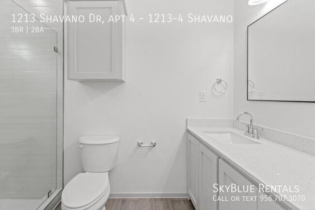 Building Photo - 1213 Shavano Dr