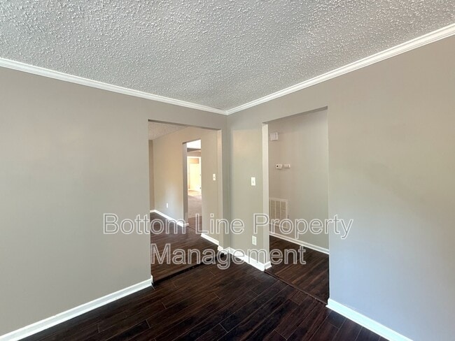 Building Photo - 1011 S Weldon St