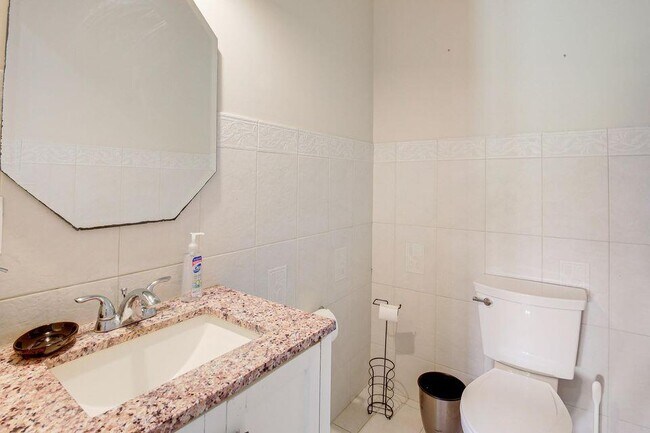 Building Photo - 14094 43rd Rd N