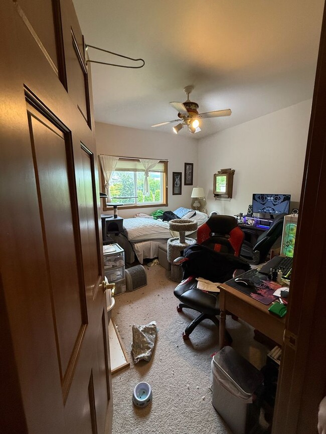 Building Photo - Beautiful Lynden Home!