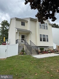 Building Photo - 9514 Washington Ave