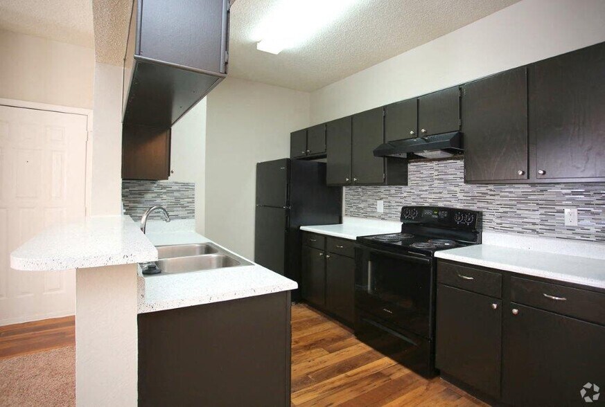 Foxborough Apartments 1400 Esters Rd Irving TX 75061 Apartment Finder