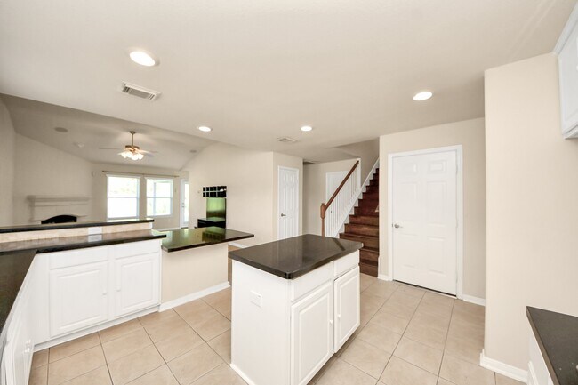 Building Photo - 13603 Palmer Springs Dr
