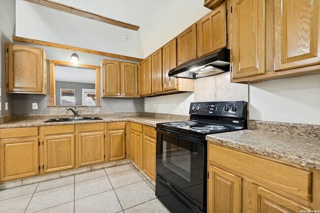 Building Photo - 11419 Big Elk Dr