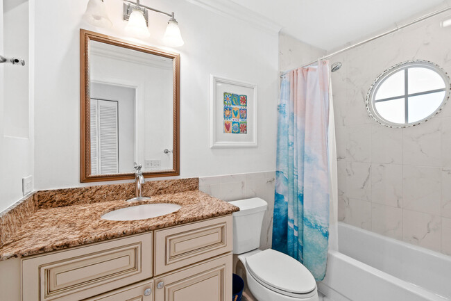 Building Photo - 1113 Ocean Dunes Cir