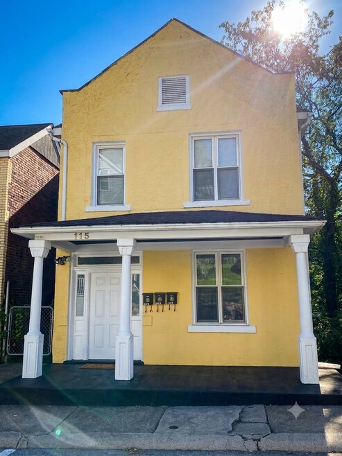 Building Photo - 115 Parkway Ave