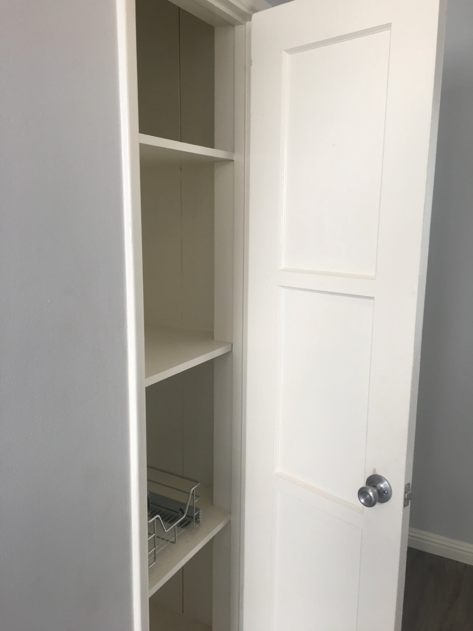 Linen Closet - 33 Granada Ave