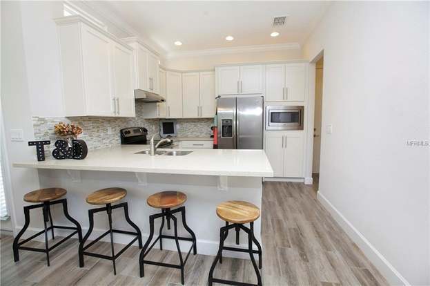 Building Photo - 9073 Laureate Blvd