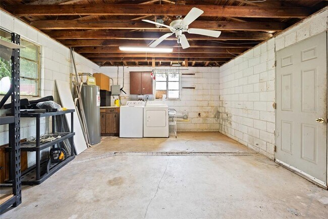 Building Photo - 3157 US-41