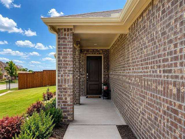 Building Photo - 7532 Continental Dr