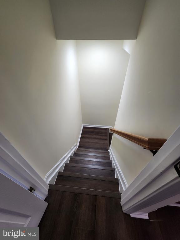 Building Photo - 14120 Silver Teal Way