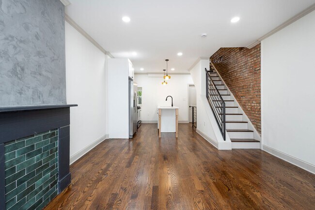 Building Photo - 2226 N Sydenham St