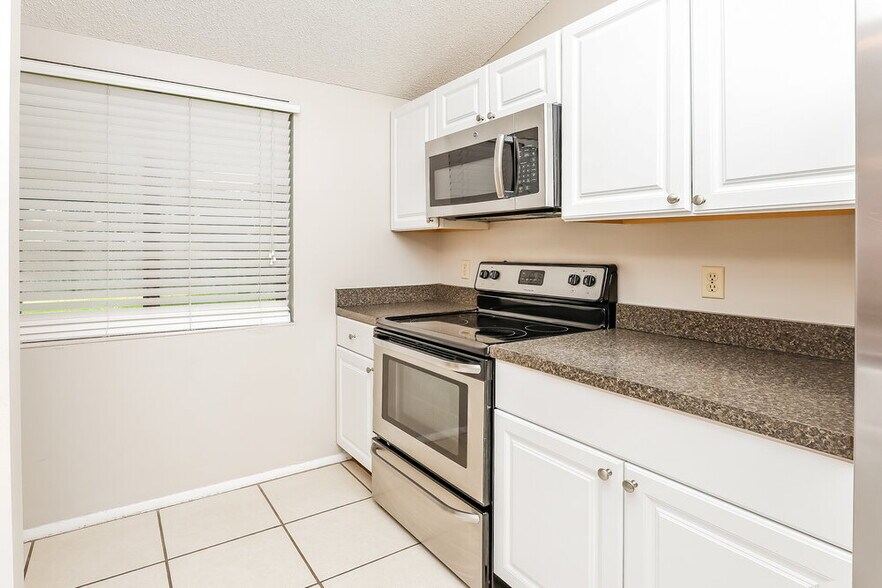 Building Photo - 11035 Crumpet Ct