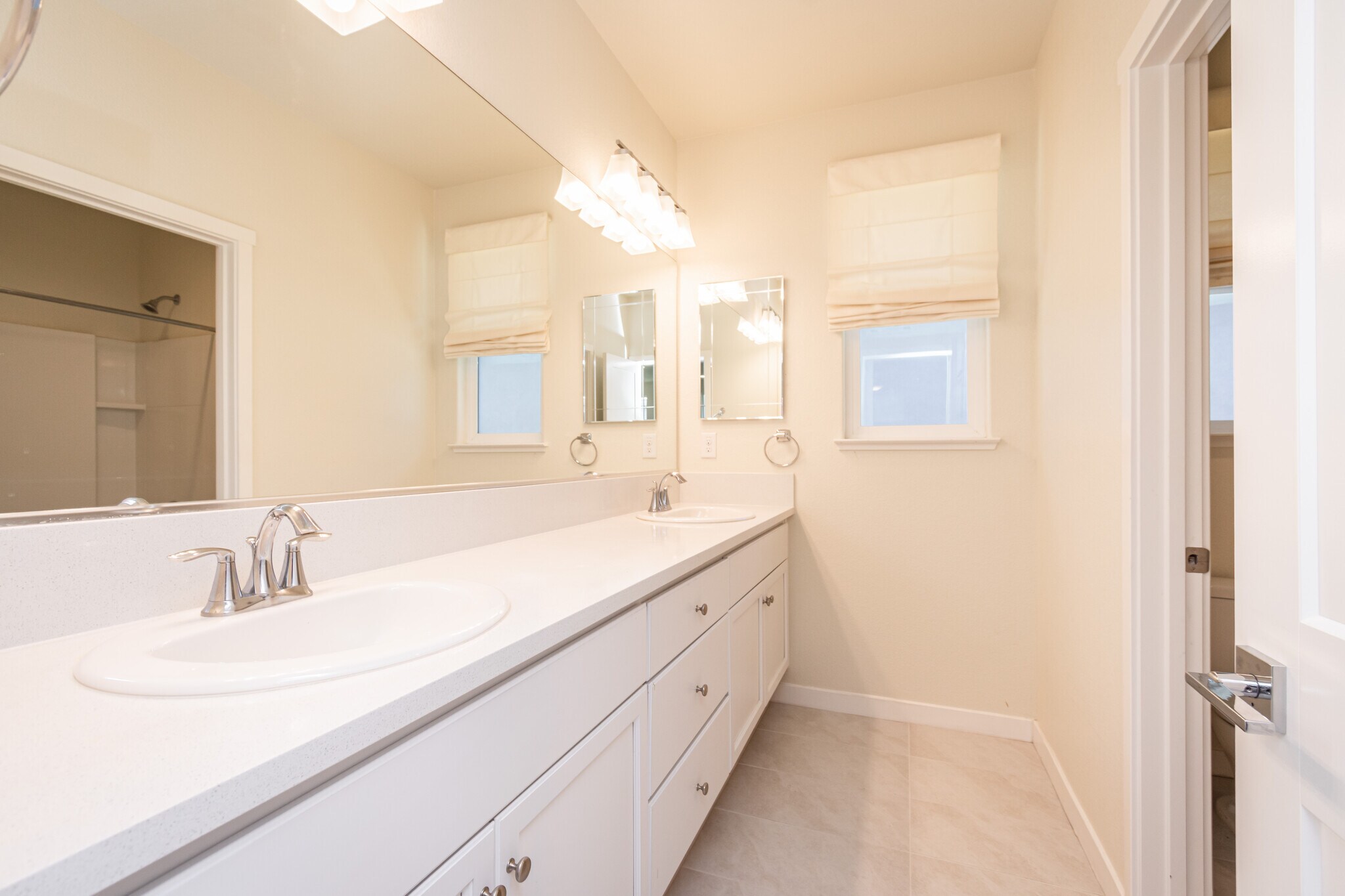 Building Photo - 4455 English Elm St