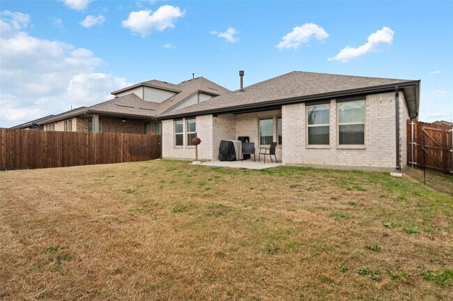 Building Photo - 5404 Everly Ct