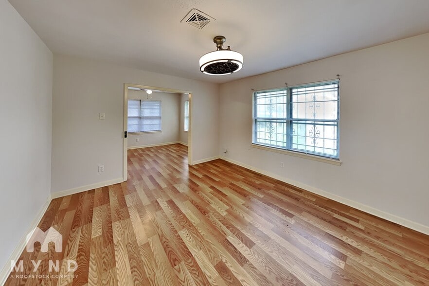 Building Photo - 4310 Boynton Dr