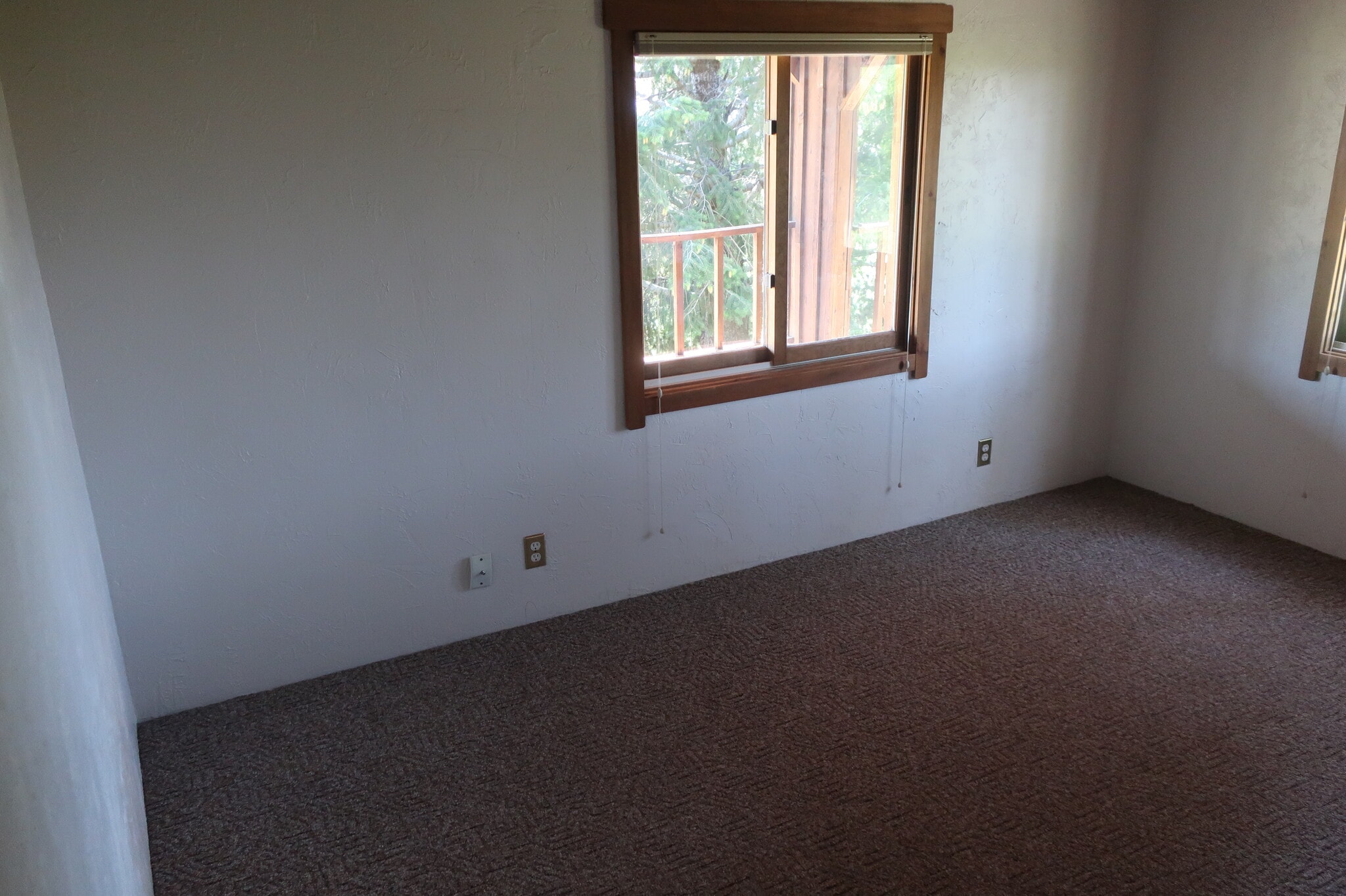 Building Photo - 3601 10th St SE