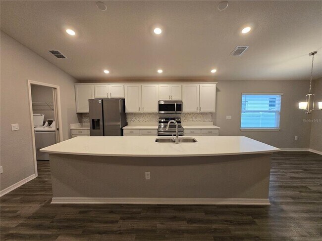 Building Photo - 1352 Mountain Flower Ln