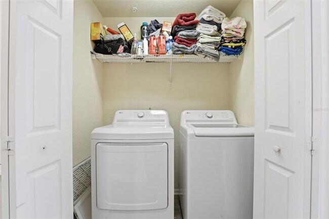 Building Photo - 2896 Polvadero Ln