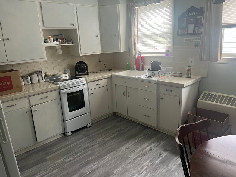 Building Photo - 1446 Monocacy St