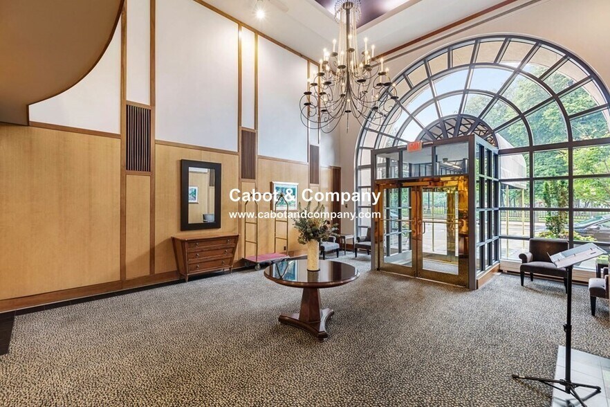 Building Photo - 170 Tremont St