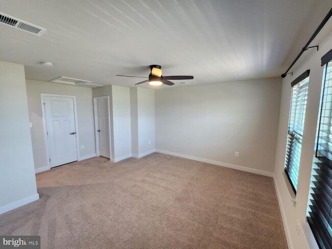 Building Photo - 2626 Jetstream Rd