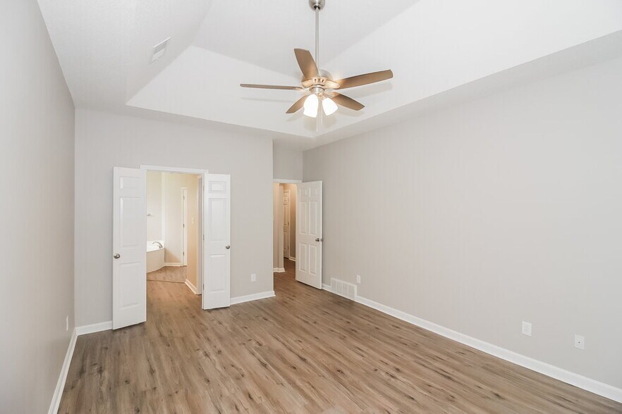 Building Photo - 4580 Covington Pike