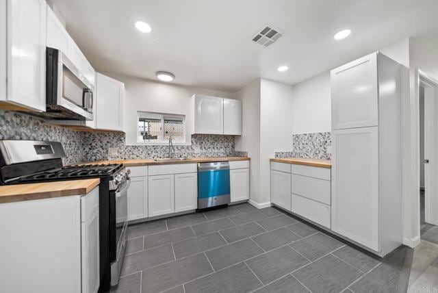 Building Photo - 5001 W Florida Ave