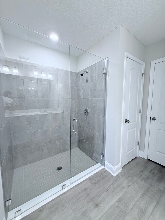 Building Photo - 23 Alagon Wy