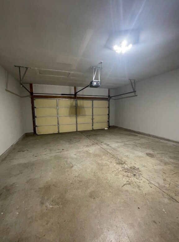 Building Photo - "Charming 3 Bed, 2 Bath Mauldin Home - Perfect for Your Family!"