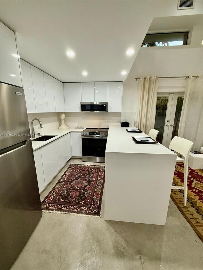 Building Photo - 3596 Main Hwy