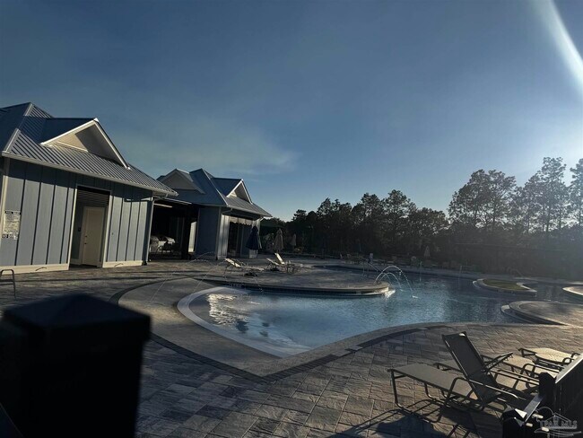 Building Photo - 8057 Fir Tree Dr