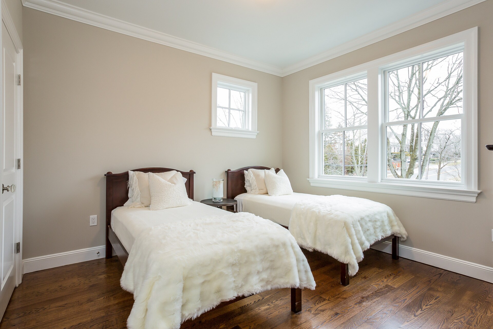 Building Photo - 52 Brookside Dr
