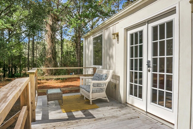 Building Photo - 7951 Doar Rd