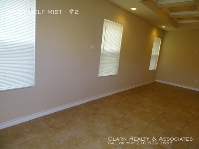 Building Photo - 5623 Golf Mist #2, San Antonio, TX. 78244