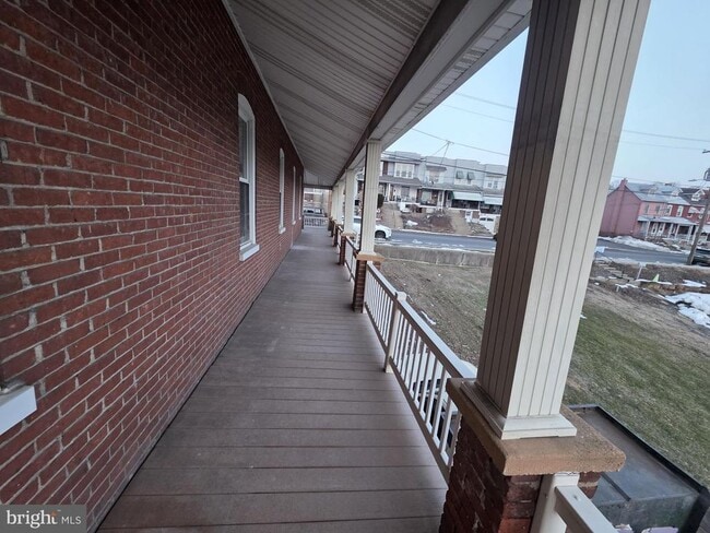 Building Photo - 434 S Fourth St