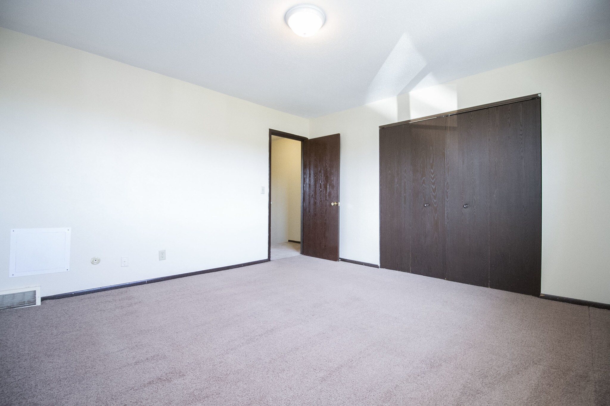 Building Photo - 7269 Ayers Rd