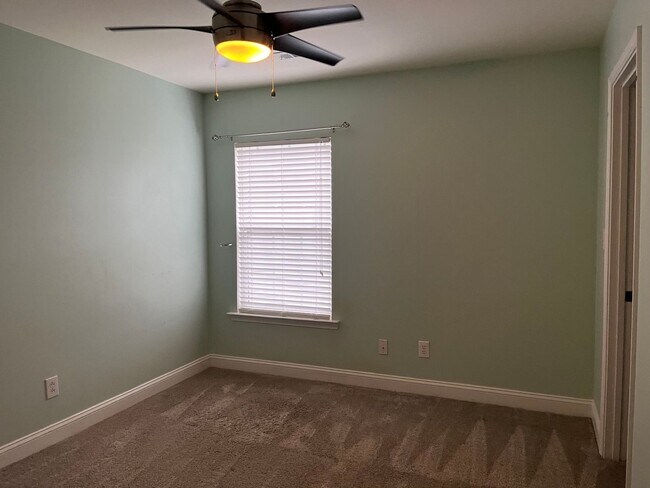 Building Photo - 10515 Hawick Ct