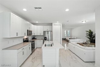 Building Photo - 26548 Bonita Fairways Blvd