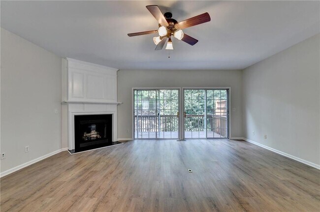 Building Photo - 2026 Merrimont Way