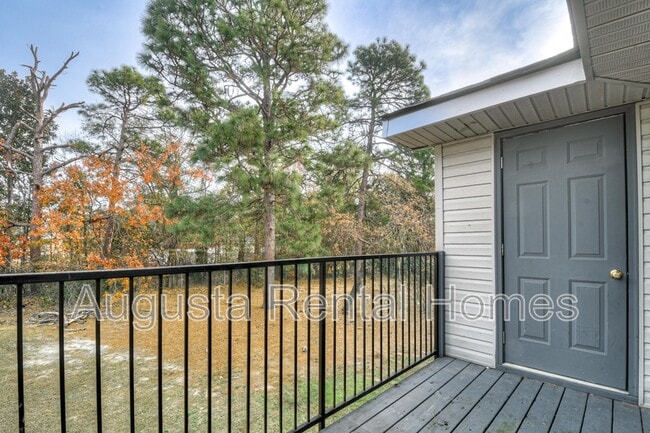 Building Photo - 3004 Strickland Ct