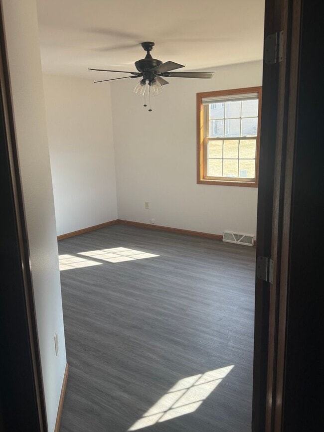 Building Photo - Remodeled 3BR 3BA Duplex in Black Earth – $2,950 Month-to-Month