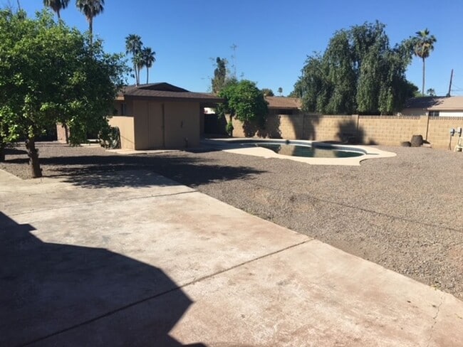 Building Photo - 5-Bedroom Tempe Home with Private Pool near ASU