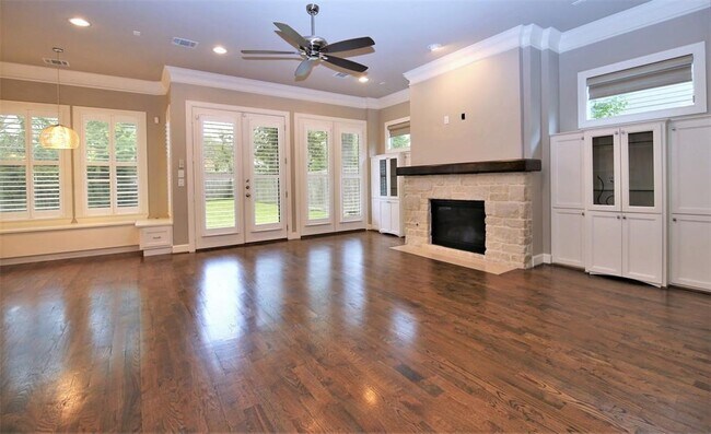 Building Photo - 1213 Althea Dr