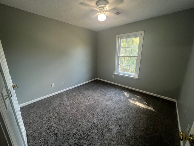 Building Photo - 14163 River Point Cir
