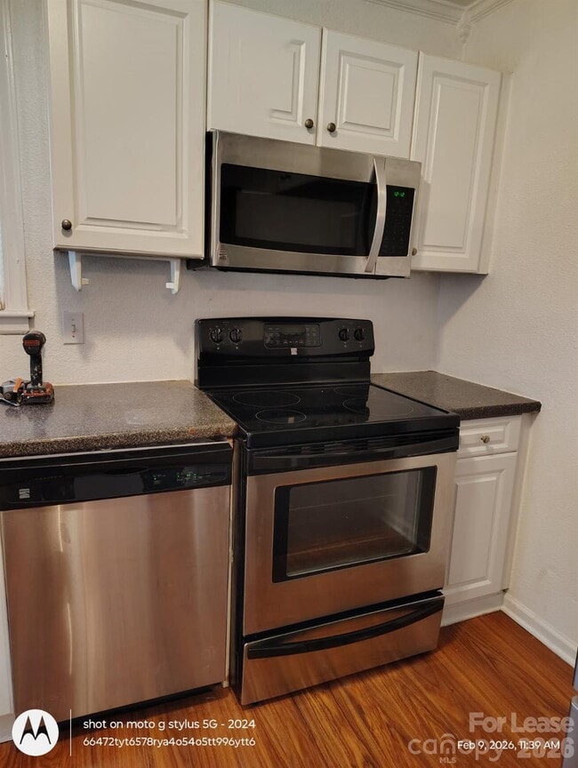 Building Photo - 3301 Revolution Pk Dr