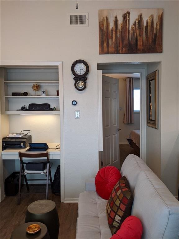 Primary Photo - 3000 Guadalupe St