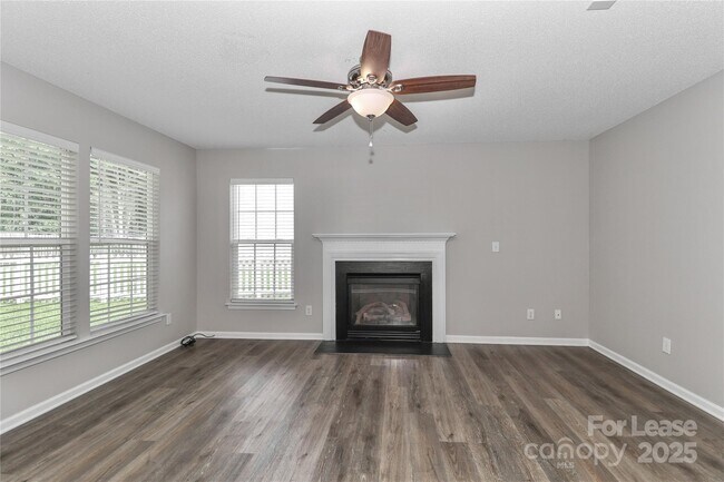 Building Photo - 109 Pleasant Grove Ln