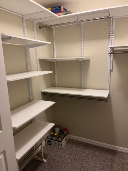 Building Photo - 15433 Bellamar Cir