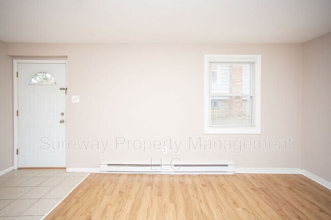 Building Photo - 13 Merion Terrace